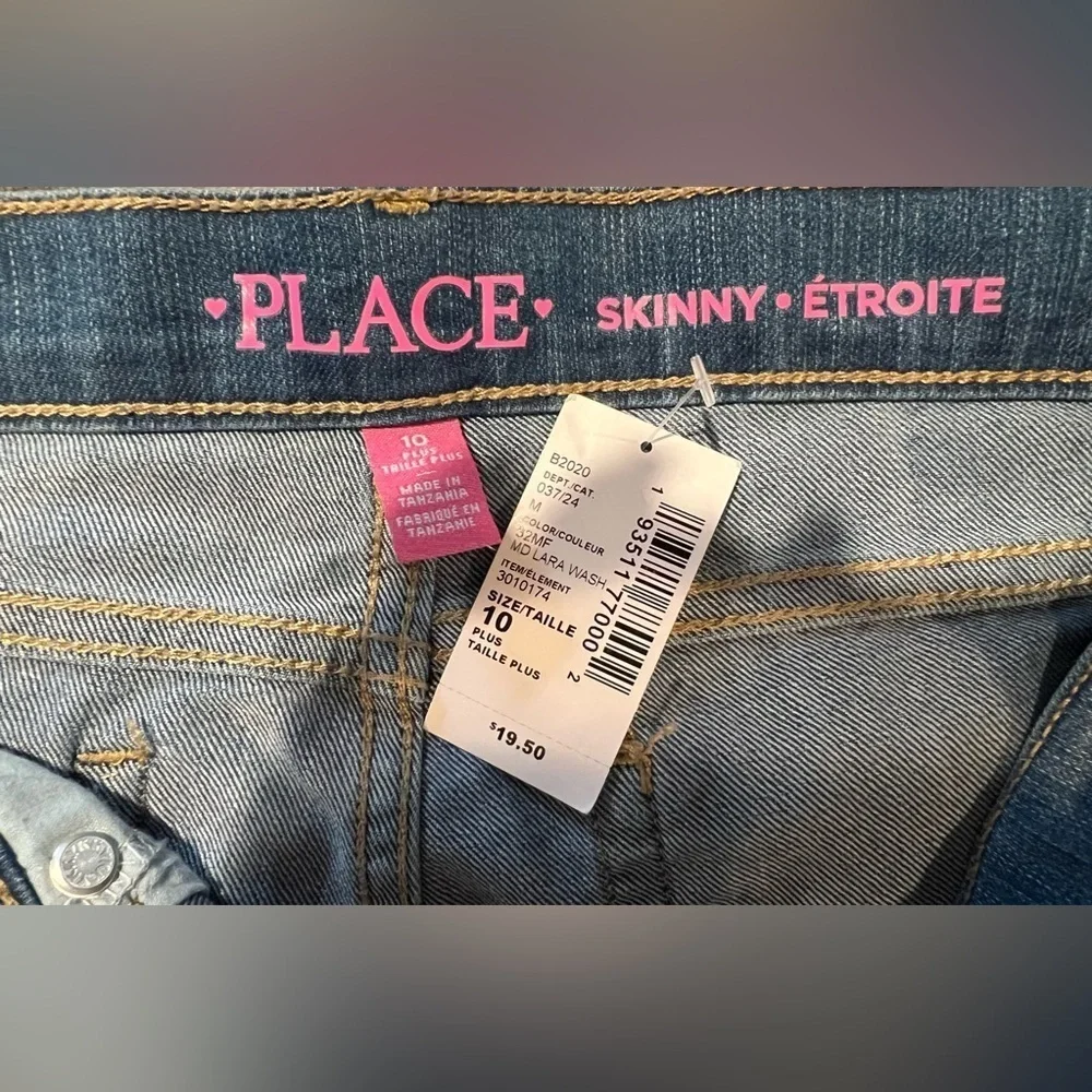 NWT The Children's Place Girls Blue Skinny Jeans. Size 10